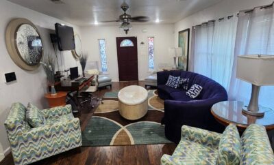 Large home with In-law Apartment with 9 large beds