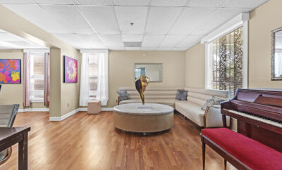 Midtown Close to Downtown Memphis with 9 beds